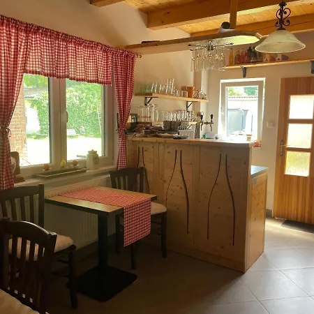 U Lva Appartement *